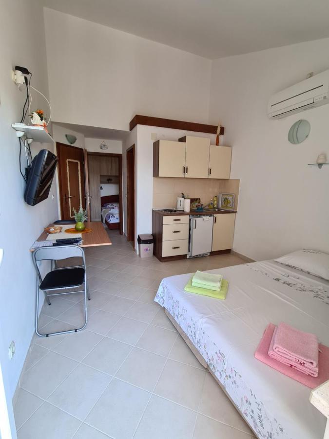 Apartmani Bozana Viganj Exterior foto